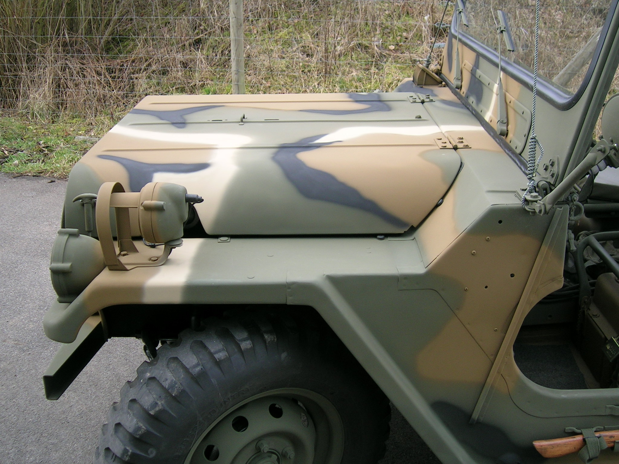 Mein M151 A2 Ford Mutt vor meiner Halle