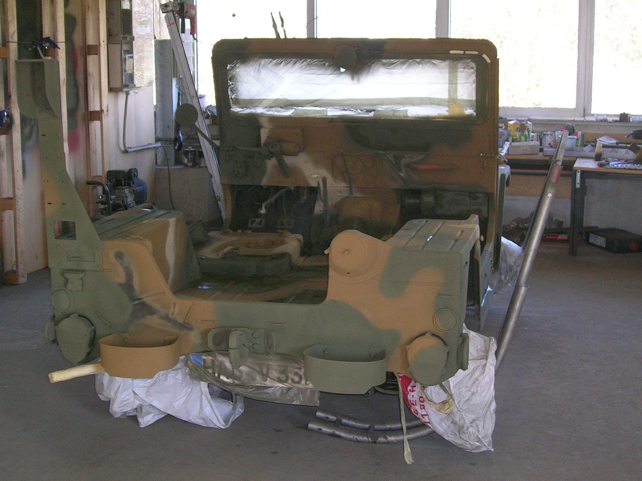 Alles nochmal anschleifen und wieder lackieren