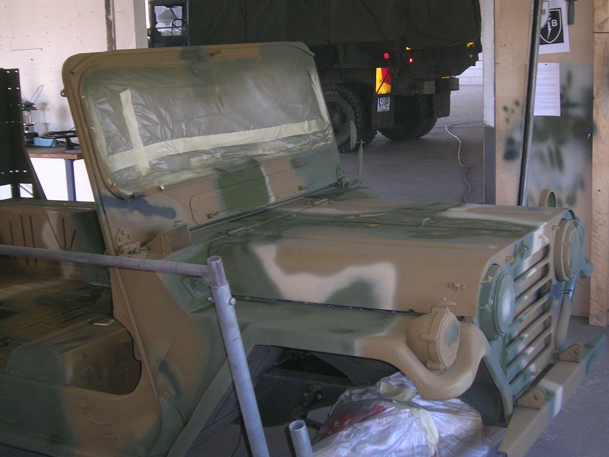 Alles nochmal anschleifen und wieder lackieren