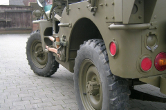 Bernhards M201 Hotchkiss (ähnlich Willys-Jeep)