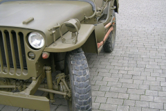 Bernhards M201 Hotchkiss (ähnlich Willys-Jeep)