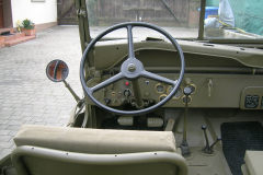 Bernhards M201 Hotchkiss (ähnlich Willys-Jeep)