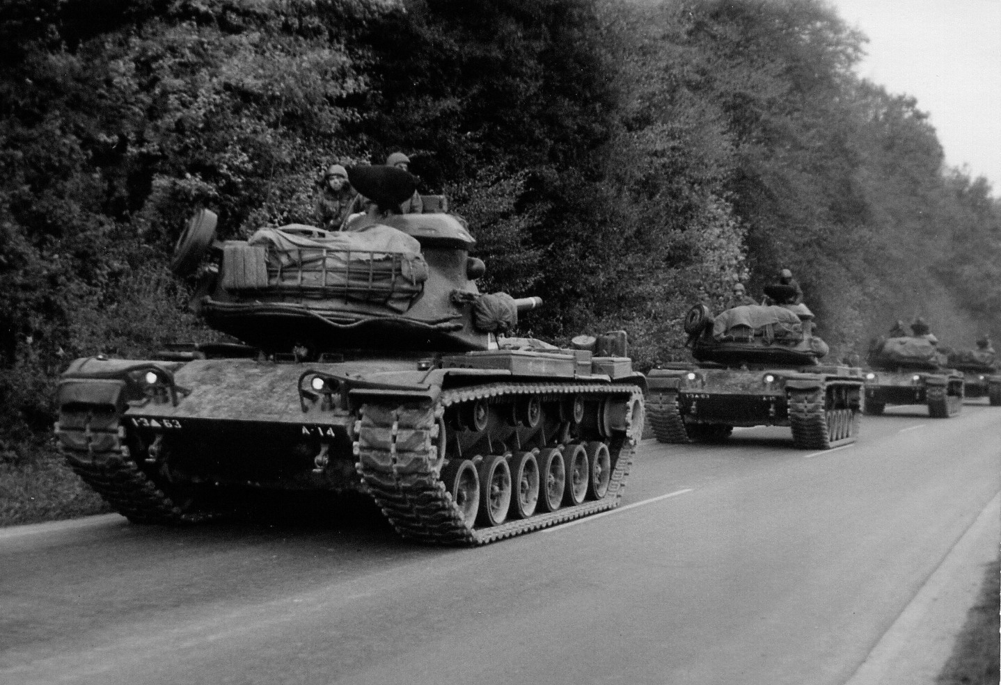 M60 warten auf der B26 auf Einsatz